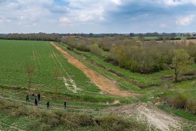 De-veg begins in mid-April 2019 with hedges removed