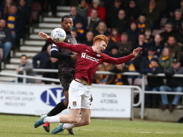 Still waiting for his first home goal. Didn't get many shooting chances against Mansfield and when he did, he couldn't get the ball out from under his feet. Worryingly forced off with a hamstring problem... 6