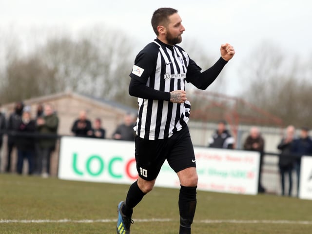 Steve Diggin celebrates another goal as he moved on to 99 for the Steelmen