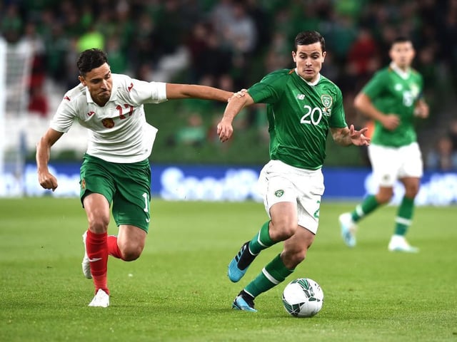 Leeds United are keen on West Ham midfielder Josh Cullen, though face competition from Norwich City, Bournemouth and West Brom. (Daily Mail)