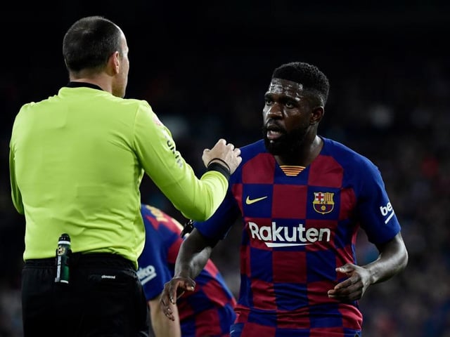 Barcelona defender Samuel Umtiti has been offered to Manchester United and Arsenal. He is available at less than 55m, which was his previous price tag. (Metro)