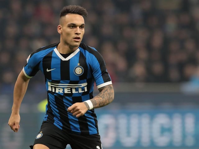 Manchester City, Chelsea and Barcelona are monitoring Inter Milan striker Lautaro Martinez. He has a 100m release clause. (Sport via Express)