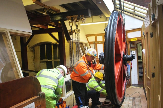 Wheel replacement for the West Hill funicular railway being delivered. Photo by Kevin Boorman SUS-200319-103528001