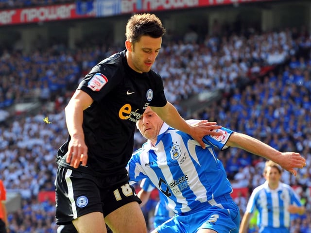 CHRIS WHELPDALE 7. (for Rowe, 84 mins).