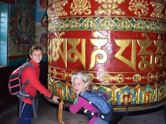 Ashleen Mandrick from Lancing reached the south base camp of Mount Everest in Nepal, which is 5,364 metres above sea level. SUS-201103-113057001