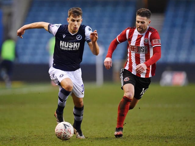 Republic of Ireland U21 international signed a new contract with Brighton until June 2023. Performed well on loan at Millwall this season.