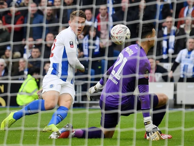 The Swedish striker is also at FC St. Pauli until the end of the season. His Brighton deal runs until June 2022.