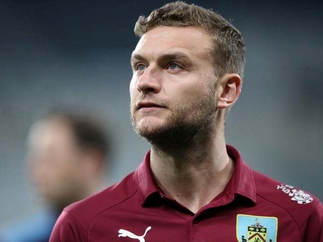LA Galaxy have walked away from talks regarding a potential club-record deal for Burnley defender Ben Gibson. (The Sun)
