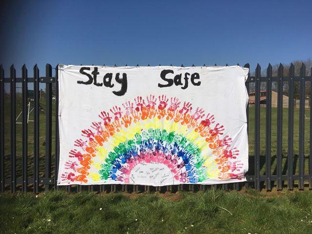 Well done to the children at Blackthorn Primary School who have hung this smashing handmade Stay Safe flag on the school fence.