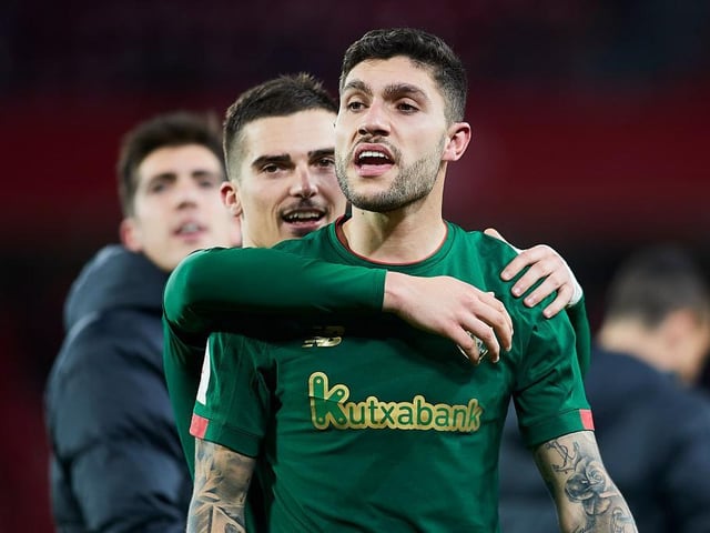Arsenal are willing to meet Athletic Bilbao defender Unai Nunezs 26m release clause. Manchester City and West Ham are also keen on the player. (La Razon)