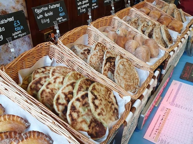 This Rushden based bakery is delivering artisan (and freezable!) flatbreads to Northampton every week - for full details on their menu and how to order, visit their website at: https://bit.ly/39SgmCI