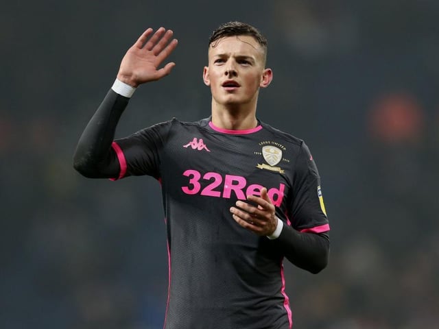 Leeds United players are desperate for defender Ben White to join permanently from Brighton and Hove Albion amid strong interest from Liverpool. (Football Insider)