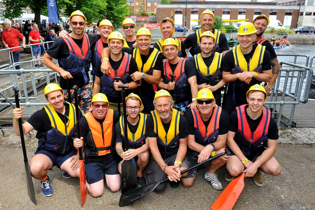 Chichester Dragon Boat Race. Picture: Steve Robards SR1915271