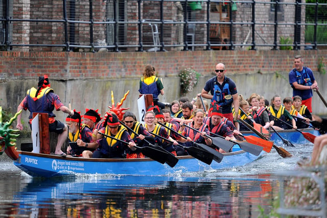 Chichester Dragon Boat Race. Picture: Steve Robards SR1915138
