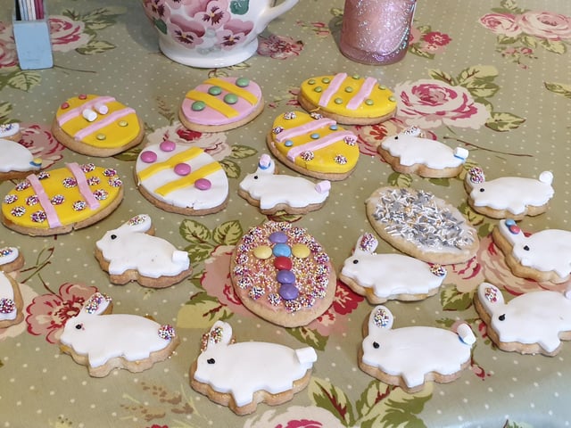 Izzy Purser made Easter shortbread biscuits and came in second place for West Sussex SUS-200414-151150001