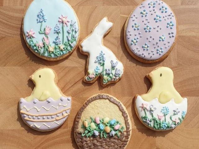 Laura Dawes made gluten free biscuits and is also highly commended for West Sussex SUS-200414-151222001