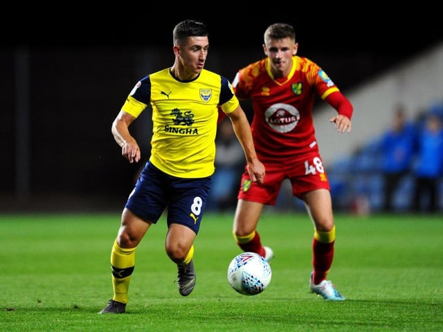 Burnley have joined Leeds United in the race for Oxford United midfielder Cameron Brannagan with both clubs now assessing the player. (Football Insider)