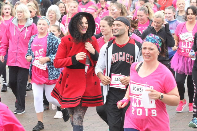 Worthing Race for Life 2019. Pictures: Derek Martin DM1962630a