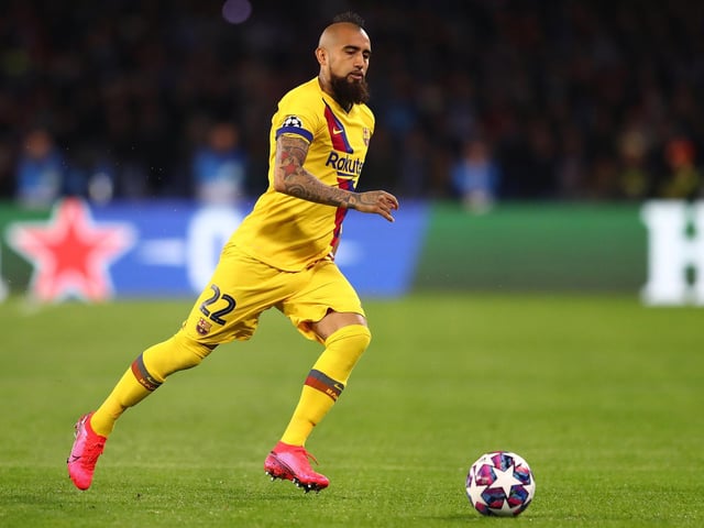Newcastle could make a bid for Barcelona and Chile midfielder Arturo Vidal. The 32-year-old is said to be keen on the move if the Magpies replace current boss Steve Bruce with Max Allegri. (Mundo Deportivo)