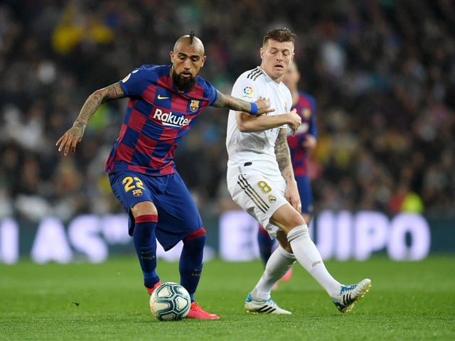 Newcastle could make a bid for Barcelona and Chile midfielder Arturo Vidal. The 32-year-old is said to be keen on the move if the Magpies replace current boss Steve Bruce with Max Allegri. (Mundo Deportivo)