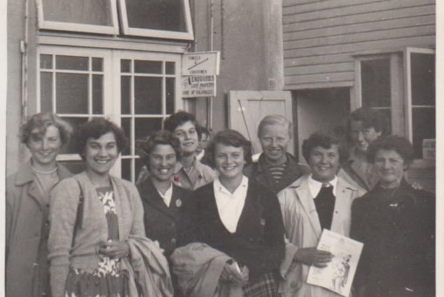Looking Back Eastbourne Swimming Club members outside the Devonshire Baths. ENGSUS00120120125092338