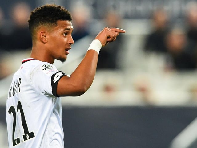 Aston Villa are monitoring Dijon winger Mounir Chouiar, though face European competition from Parma, Fiorentina and Nice. (LEquipe)