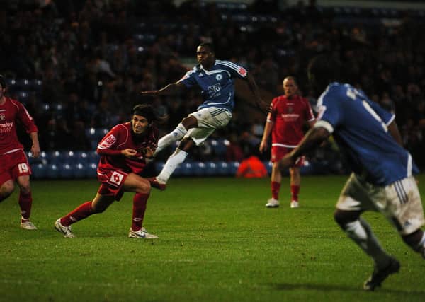 A Posh flop in action.