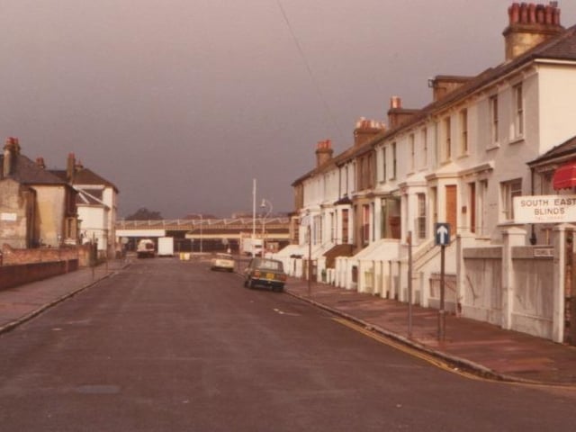 Tideswell Road