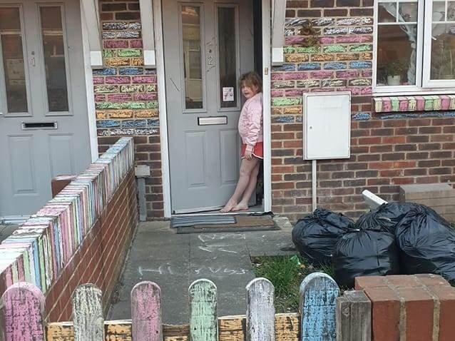 Elley Grace Newman snapped the chalk decorations by her children at the front of her house for the NHS