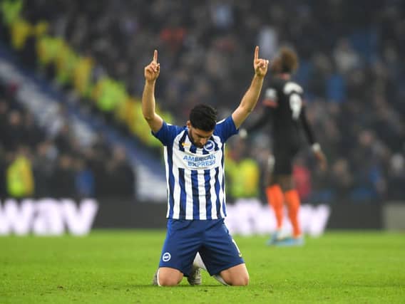 Alireza Jahanbakhsh celebrates against Chelsea