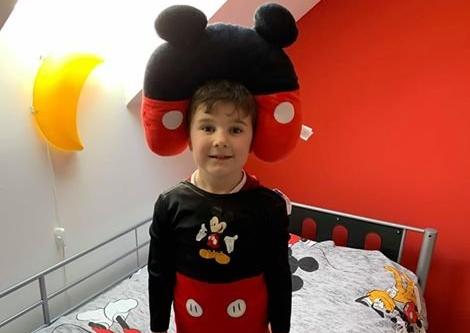 Ethan Taylor as Minnie Mouse