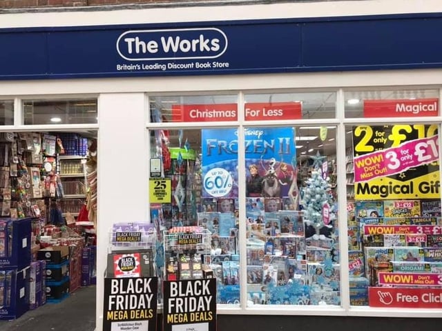 The Works' Christmas window SUS-190512-130901001