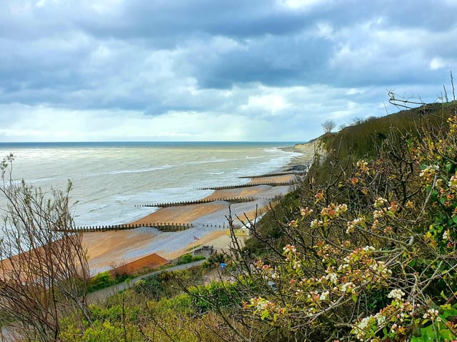 Stormy skies over a deserted Eastbourne beach - taken by Eileen Kilgour. SUS-200705-094009001