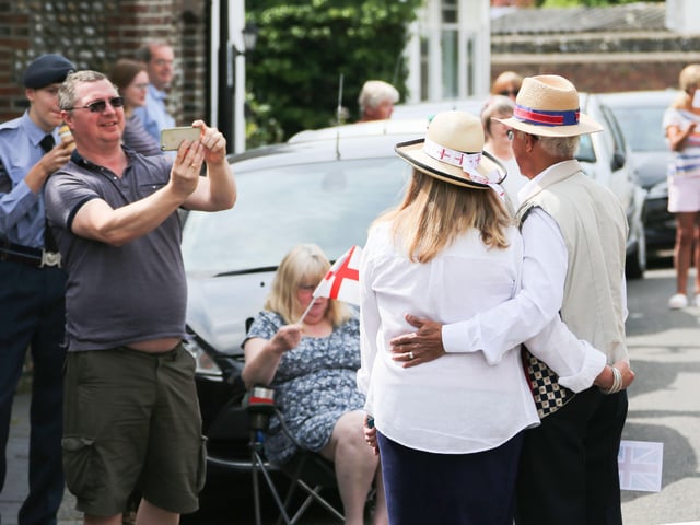 Worthing celebrates VE Day