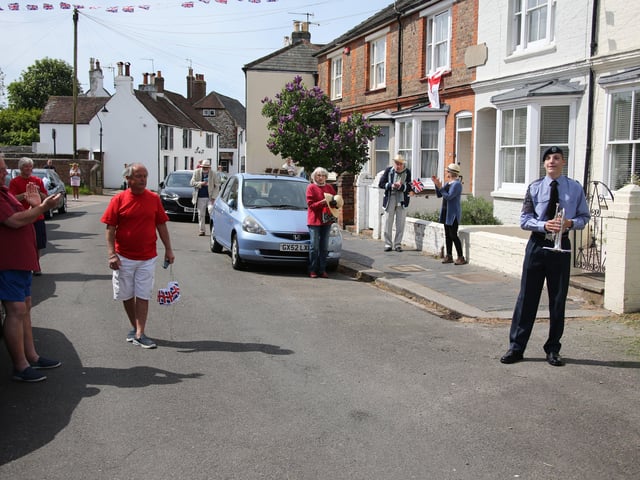 Worthing celebrates VE Day