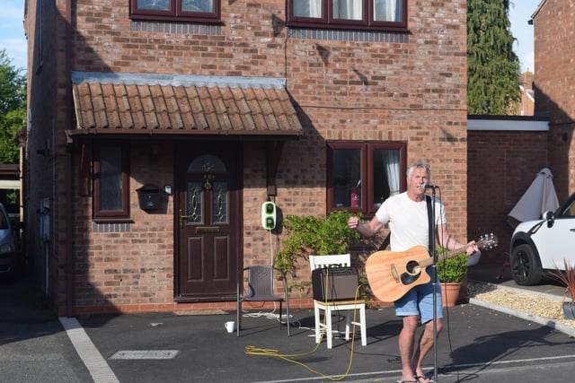 Paul Wyllie sang to residents in High View Road.