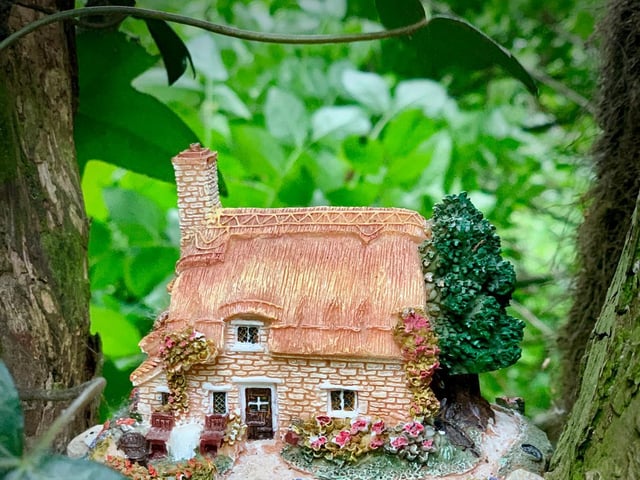 Houses have been left for the fairies (C) Paolo Black
