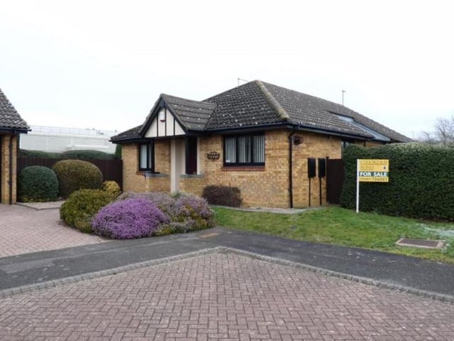 This three bedroom bungalow on Peregrine Place in East Hunsbury, Northampton, is up for sale with an asking price of 329,995, with O'Riordan Bond as the agent. For more information, visit rightmove.co.uk/property-for-sale/property-81160121.html