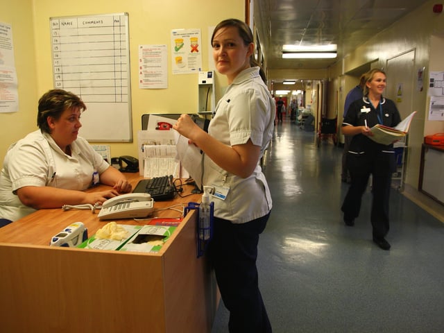 Paramedic Paparazzo - memories of PDH