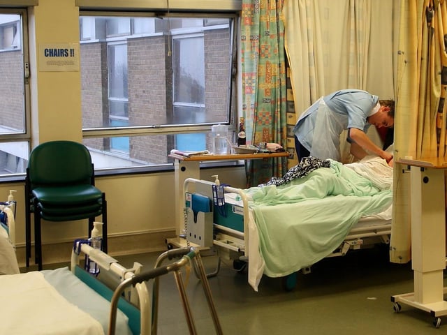 Paramedic Paparazzo - memories of PDH