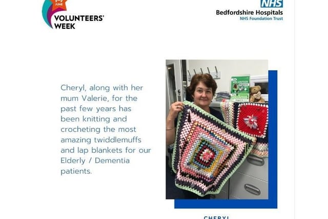 Cheryl is a knitting volunteer