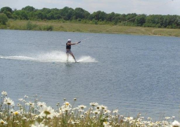 Carol Macfarlane's Water skiers on Hampton water.