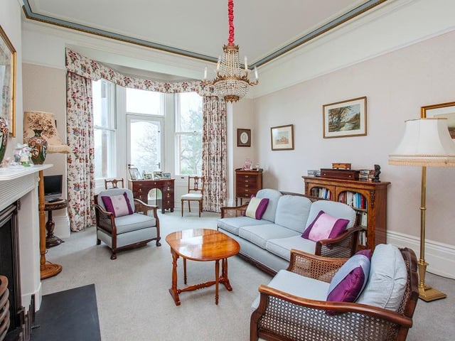 The property has 7bedrooms, 4 bathrooms and 6 reception rooms