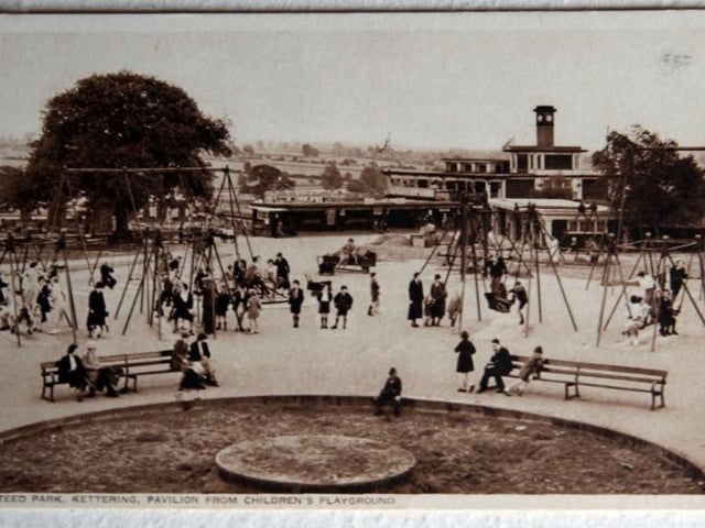 A retro postcard of Wicksteed Park.