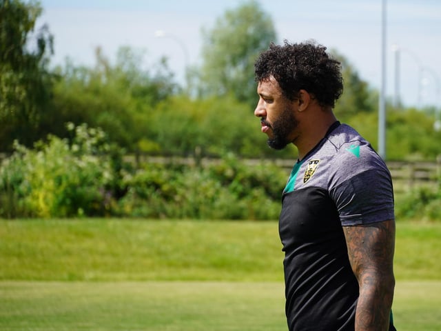 Courtney Lawes