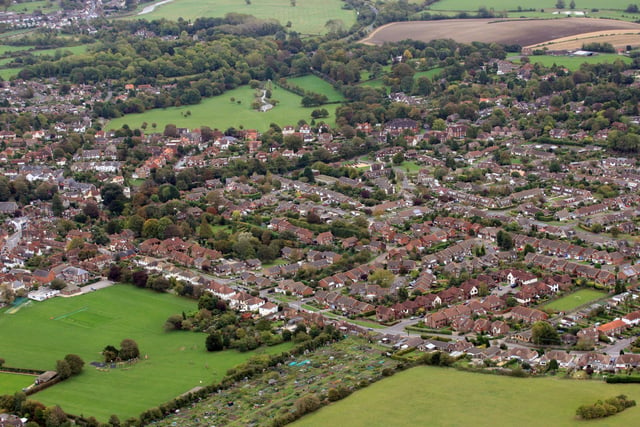 Steyning looking south east. Photo by Derek Martin D11415407a