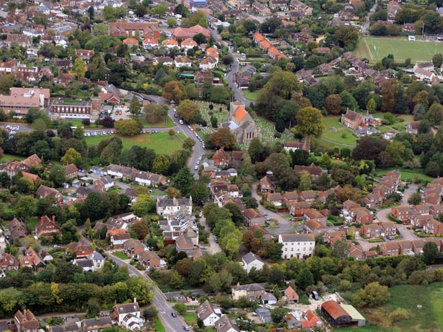 Steyning looking west, with St Andrew's Church in the centre. Photo by Derek Martin D11415419a