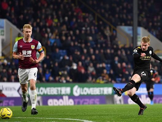 Lawro says Burnley will run of steam: "City have the massive advantage of having played once already, on top of the fact they are a much better team of course. Burnley might still be full of running, harassing and chasing - but only for 70 minutes, not for 90."