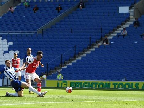 Very good against Arsenal. Fully fit for Leicester and will hope to keep his place ahead of Shane Duffy.