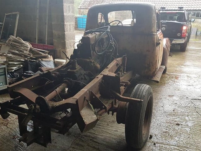The vehicle was found on eBay, Victoria explained, 'very rotten' after being left to stand for almost 40 years. She has undergone a roof chop of 5" and been made to appear as a pickup.